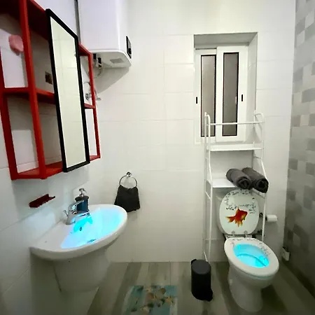 Central Private En-Suite With Balcony In Shared Residence Pietà Exterior photo